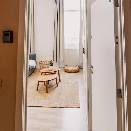 Central And Cozy In Bruxelles Extérieur photo